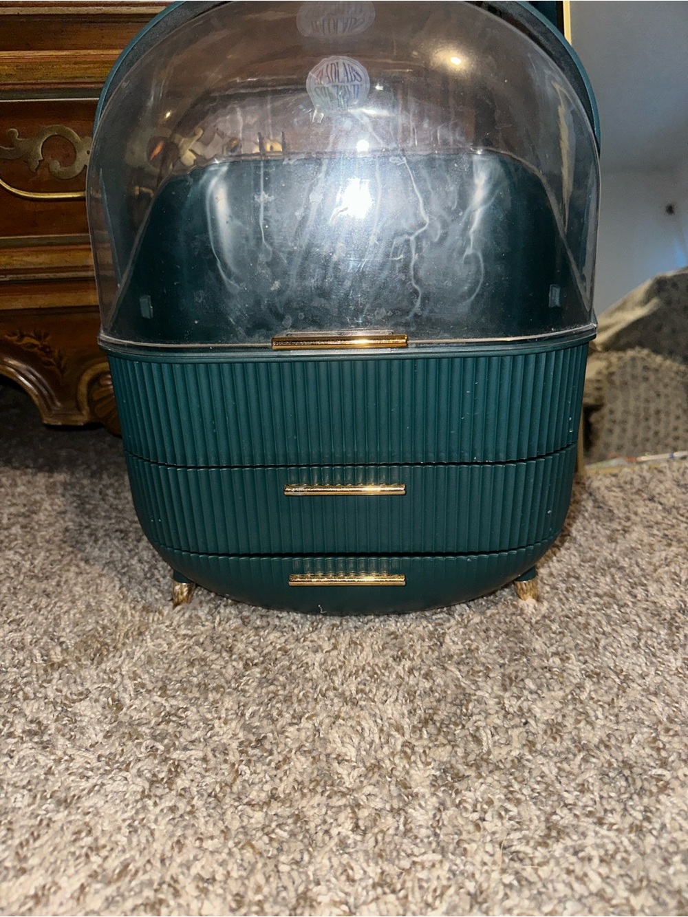 Green Ribbed Jewelry Box with Gold Accents